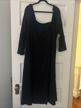 Abercrombie & Fitch Black Long-Sleeve Square Neck Midi Dress